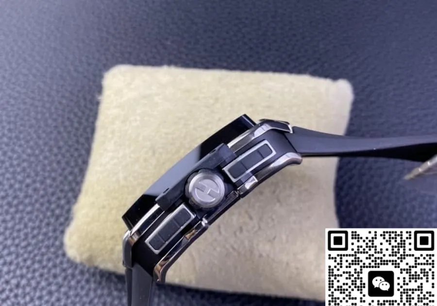 BB Factory Hublot SQUARE BANG UNICO 821.NM.0170.RX 1:1 Best Edition Replica Watch